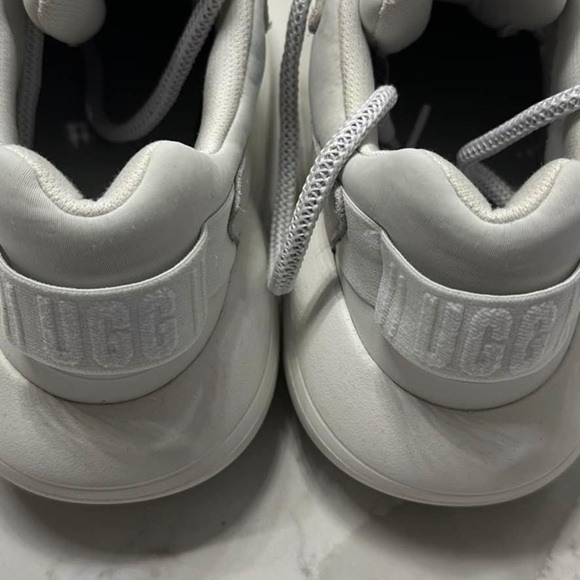 UGG Sneakers - Picture 4 of 6